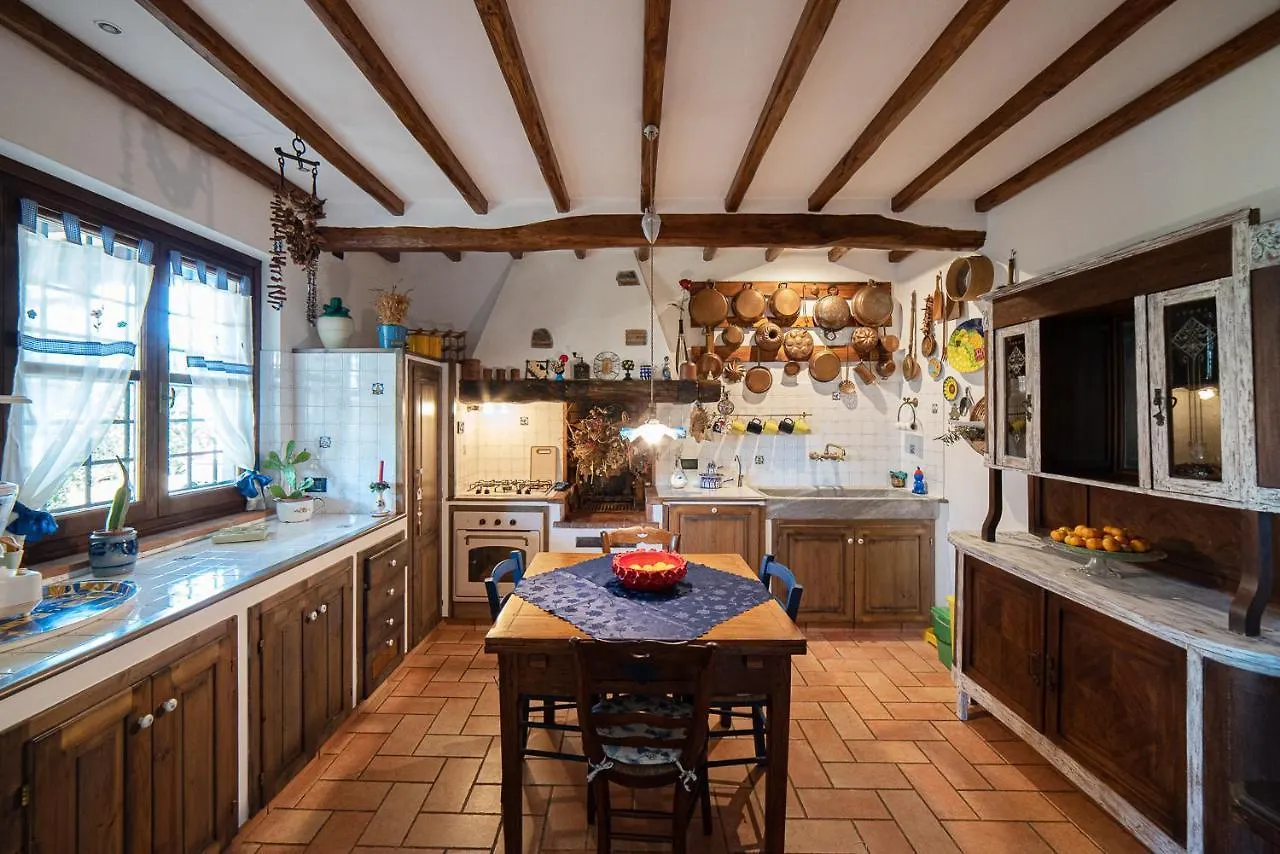 Holiday home Pace E Relax, Wonderful Villa, Versilia Sea View Massarosa